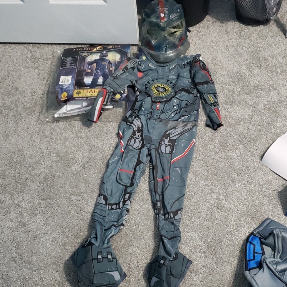 Pacific Rim Costume